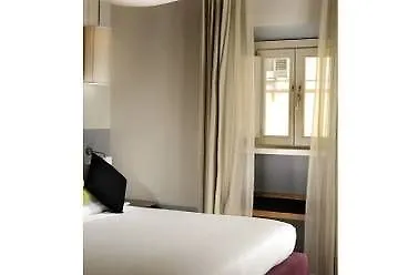 Romeluxsmariodf37 מלון רומא
